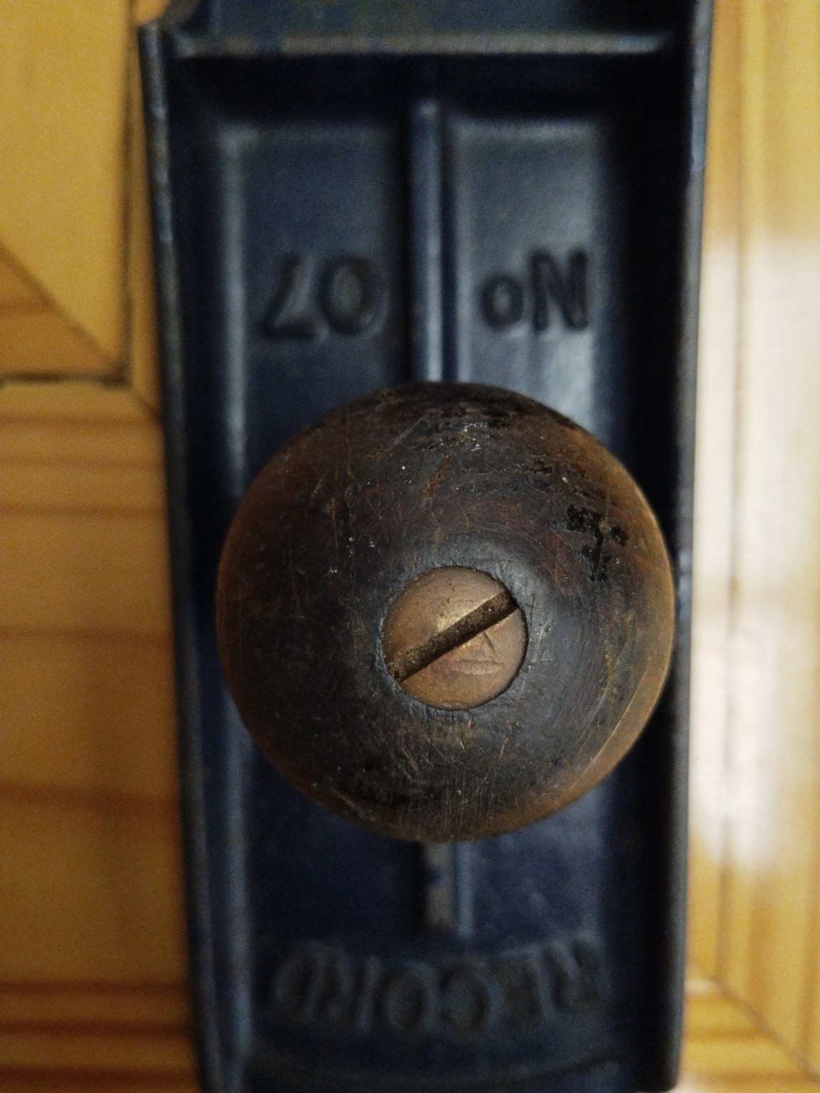 Record No. 04 Smoothing Plane (Vintage Hand Plane) – British Precision in Your Hands - Image 3