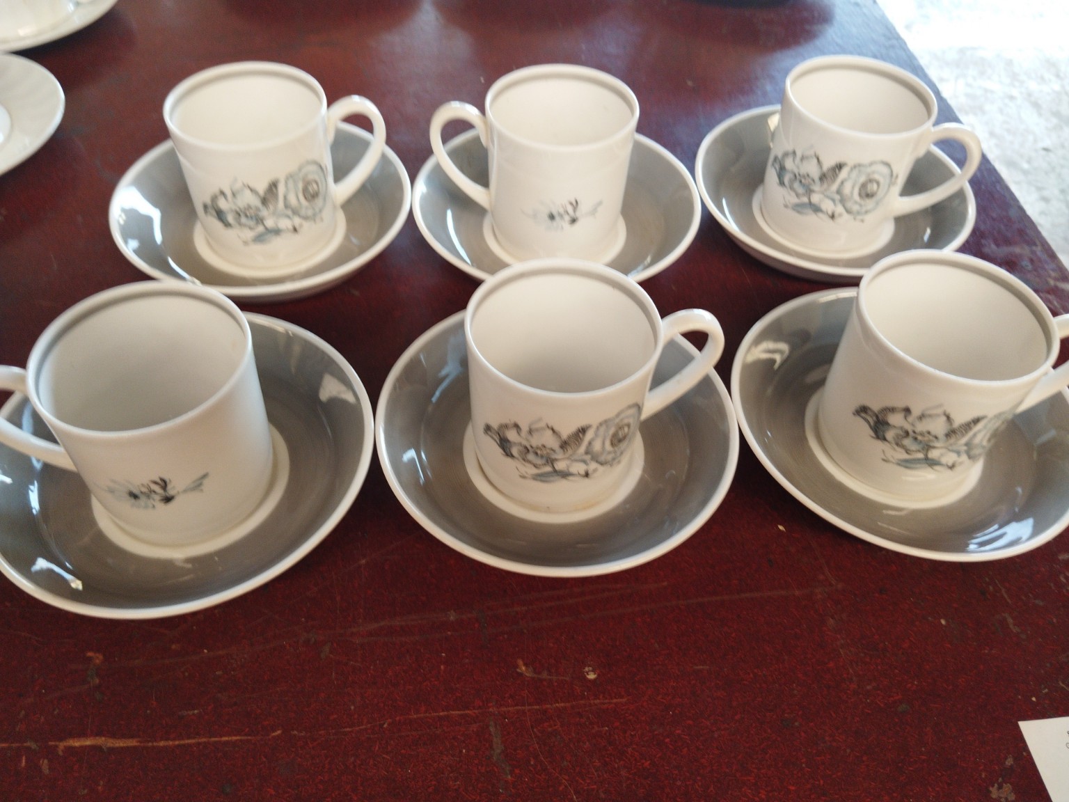 VINTAGE FIND – READY TO SELL - Susie Cooper Glenboig demitasse set – 12 piece – England bone china - Image 2