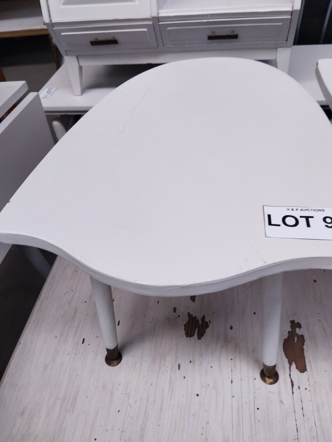 Pair of Mid-Century Modern White Kidney-Shaped Side / Coffee Tables - Image 2