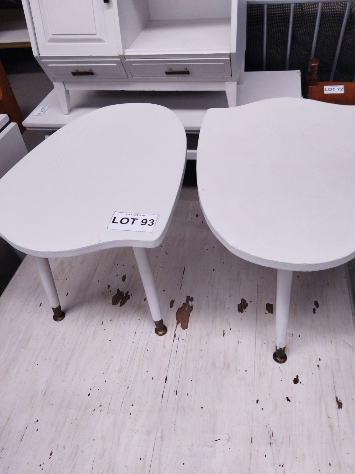 Pair of Mid-Century Modern White Kidney-Shaped Side / Coffee Tables - Image 3