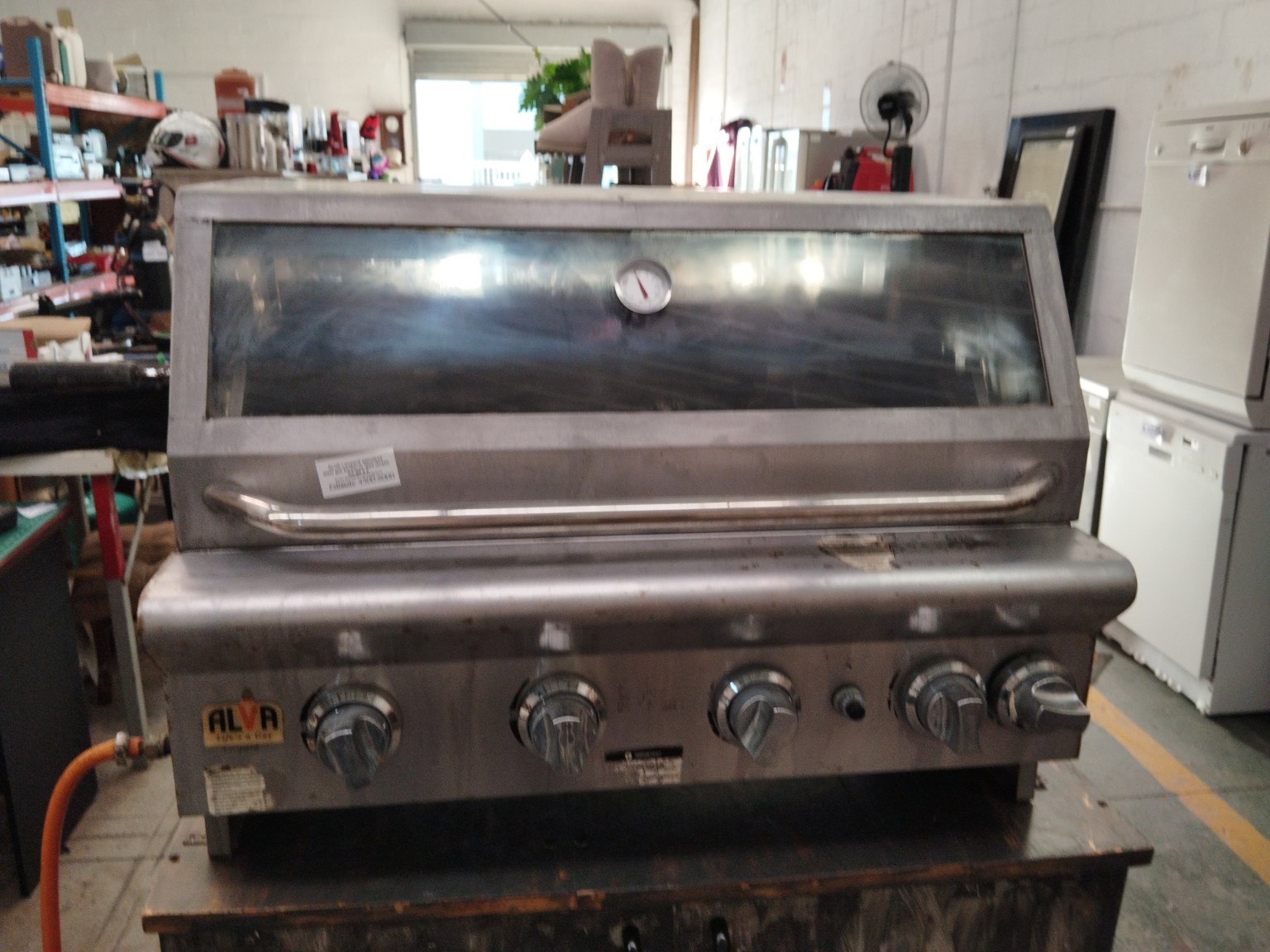 ALVA Leopard 6-Burner Stainless Steel Gas Braai with Rotisserie & Electric Motor - Image 5