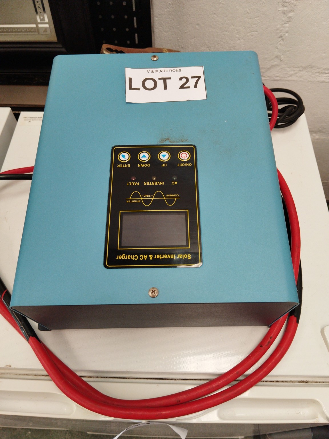 1KW / 3KW PEAK 12V HYBRID SOLAR INVERTER & AC CHARGER – MODEL HSI-10212P30