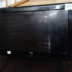 Telefunken 32" LCD Flat Screen Television with Remote – Tested Working
