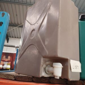 Heavy-Duty 20–25L Plastic Water Storage Container with Dispensing Tap