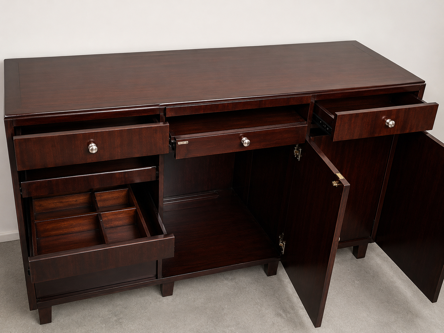 Solid Wood Mahogany Sideboard / Buffet Cabinet with 3 Drawers & 3 Cupboards (2)